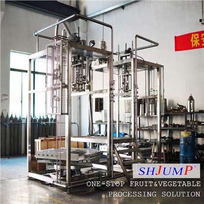 Máy chiết rót vô trùng nước trái cây